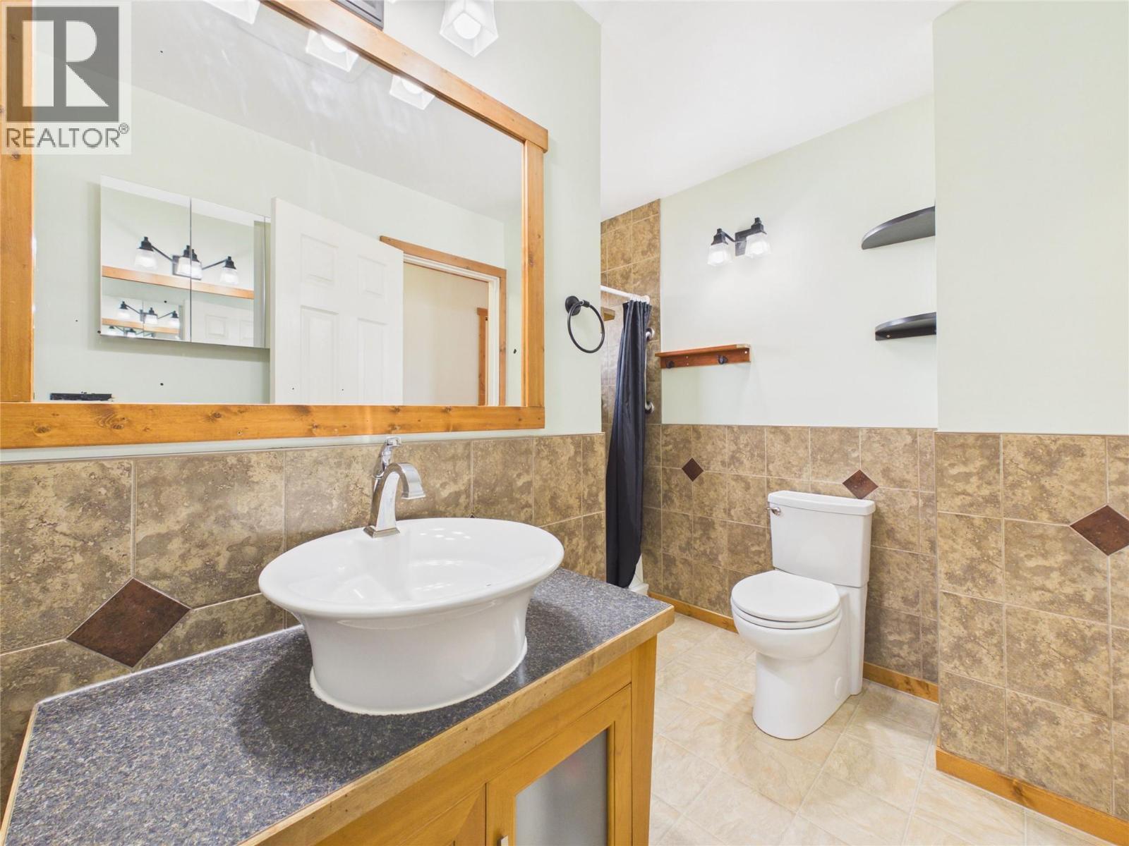 221 27th Avenue S, Cranbrook, British Columbia V1C 3J4 - Photo 20 - 10396197