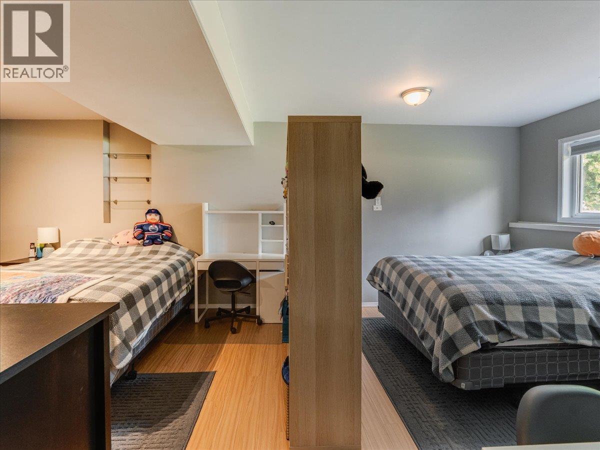 1328 Glendale Avenue, Salmo, British Columbia  V0G 1Z0 - Photo 31 - 10396699
