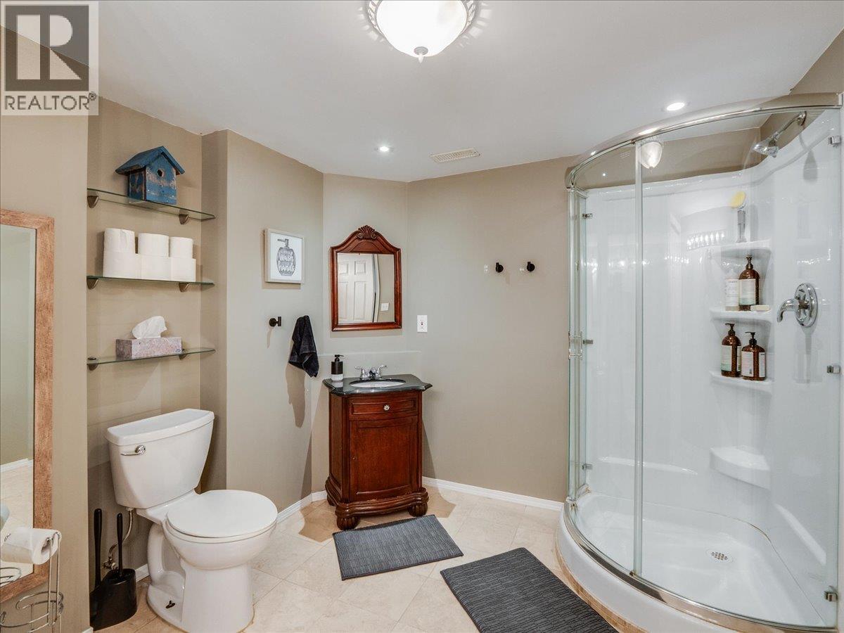 1328 Glendale Avenue, Salmo, British Columbia  V0G 1Z0 - Photo 38 - 10396699