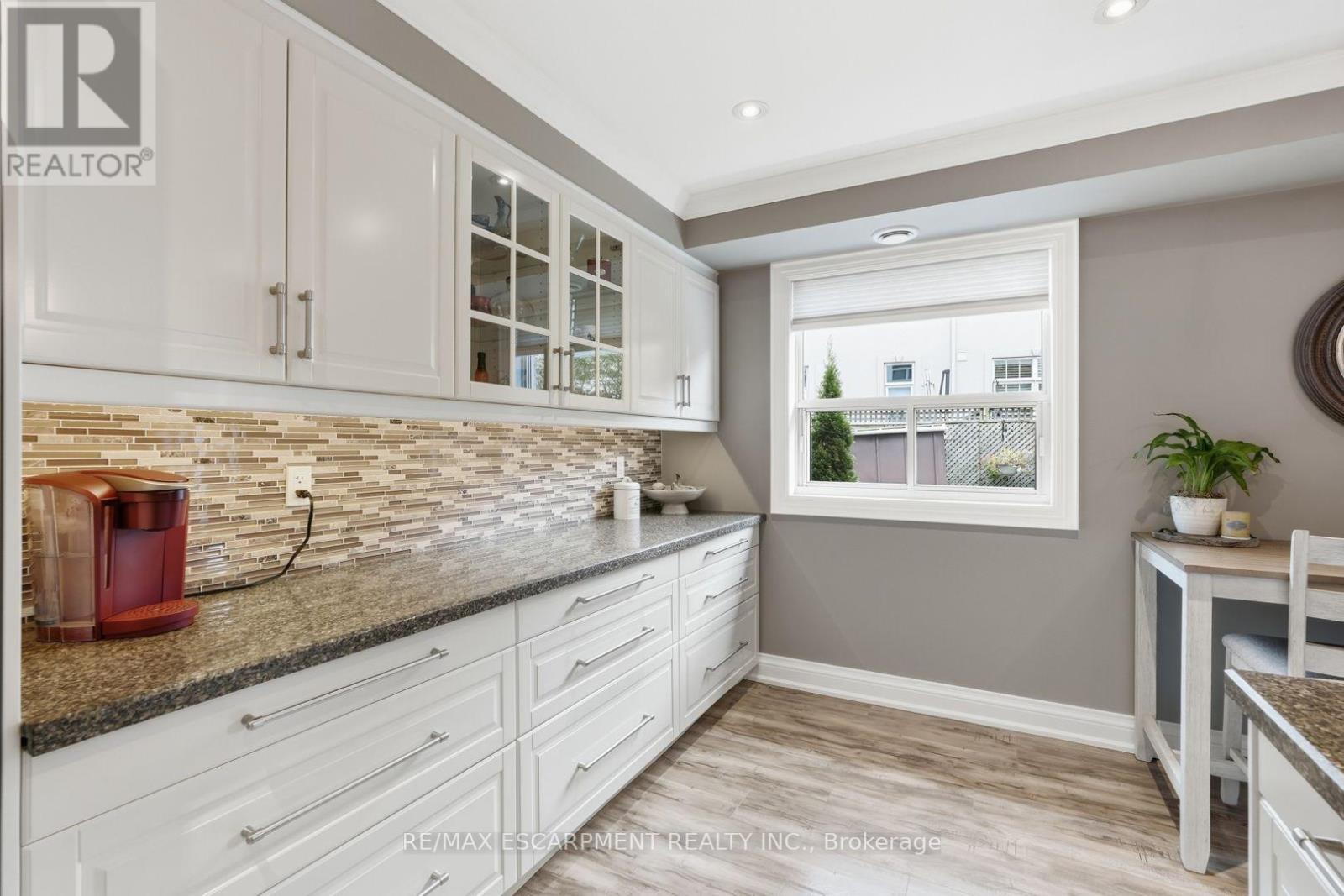 6 - 469 Claridge Road, Burlington, Ontario  L7N 2S1 - Photo 7 - W13664724