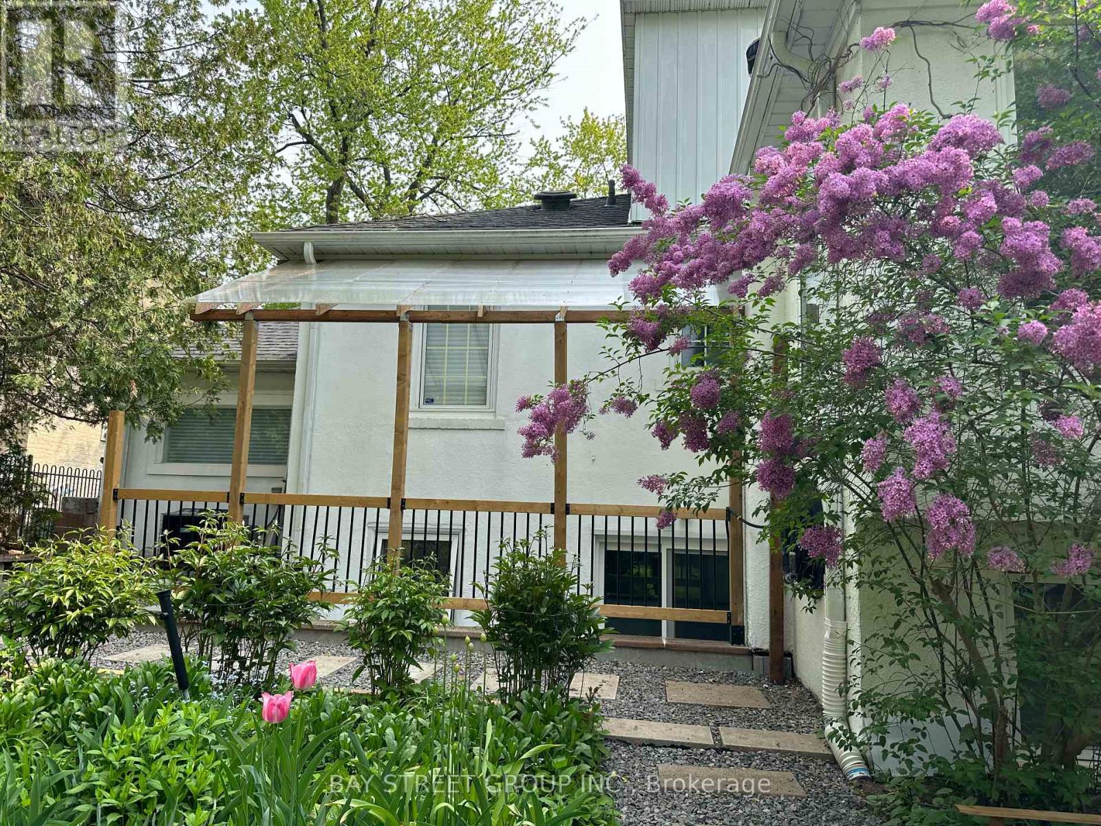 460 CHARTWELL ROAD, Oakville, Ontario