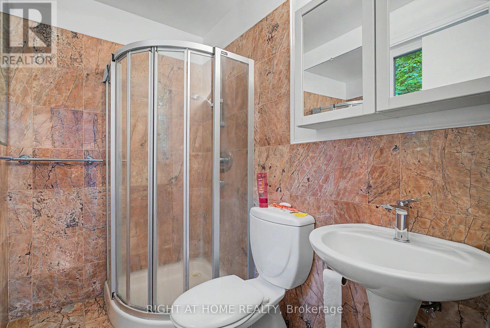 519 Oxbow Road, Waterloo, Ontario  N2K 1Y5 - Photo 25 - X13664766