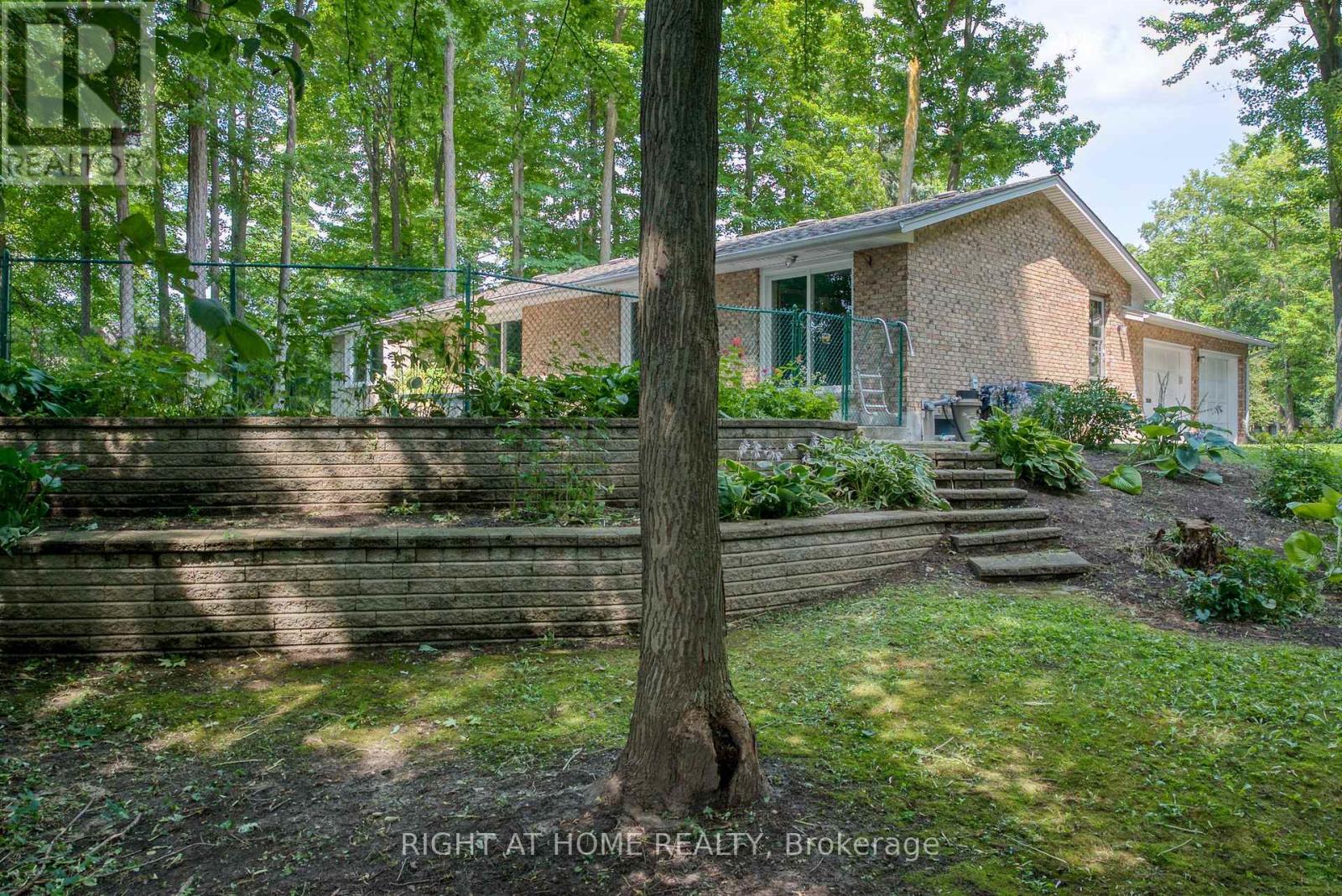 519 Oxbow Road, Waterloo, Ontario  N2K 1Y5 - Photo 46 - X13664766