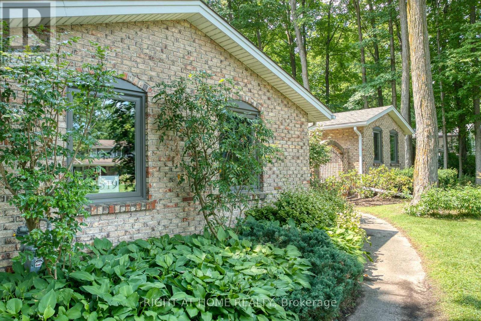 519 Oxbow Road, Waterloo, Ontario  N2K 1Y5 - Photo 7 - X13664766