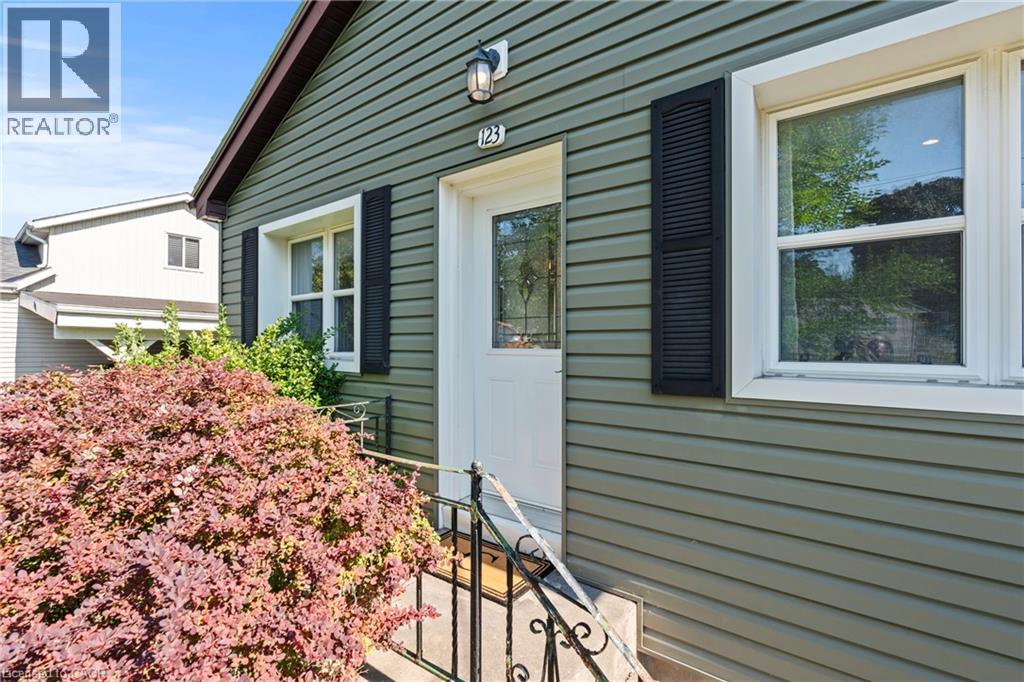 123 Morton Avenue, Brantford, Ontario  N3R 2N9 - Photo 6 - 40853883