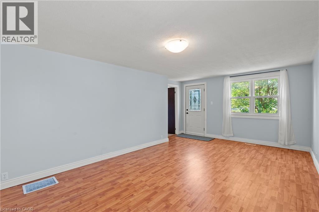 123 Morton Avenue, Brantford, Ontario  N3R 2N9 - Photo 11 - 40853883