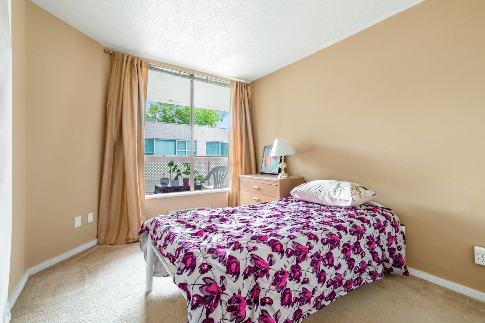 201 14881 103a Avenue, Surrey, British Columbia  V3R 0M5 - Photo 7 - R3147884