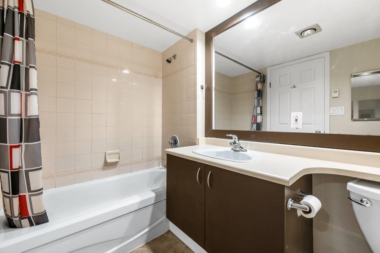 201 14881 103a Avenue, Surrey, British Columbia  V3R 0M5 - Photo 6 - R3147884