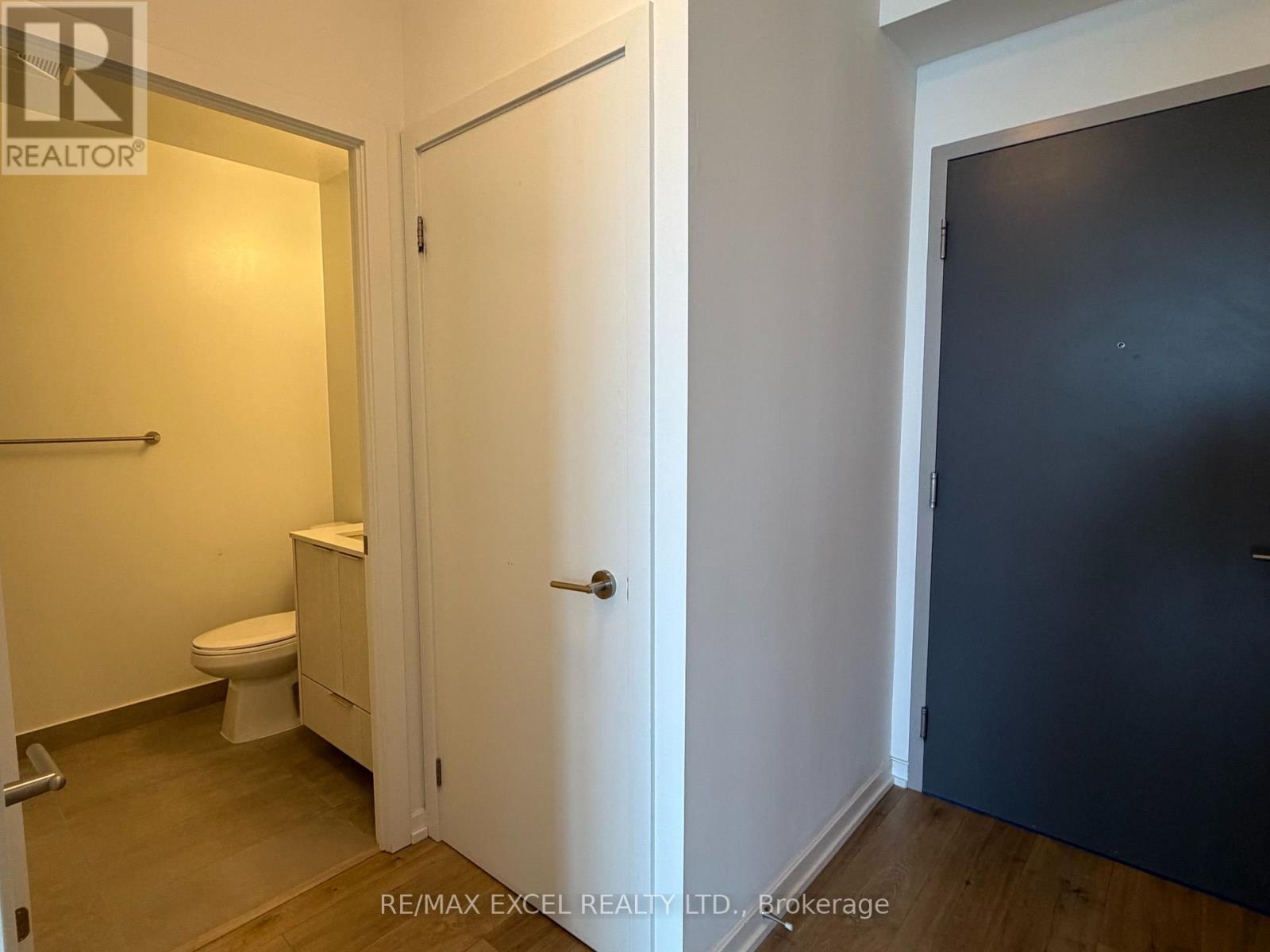 2804 - 32 Forest Manor Road, Toronto, Ontario M2J 0H2 - Photo 4 - C13664788