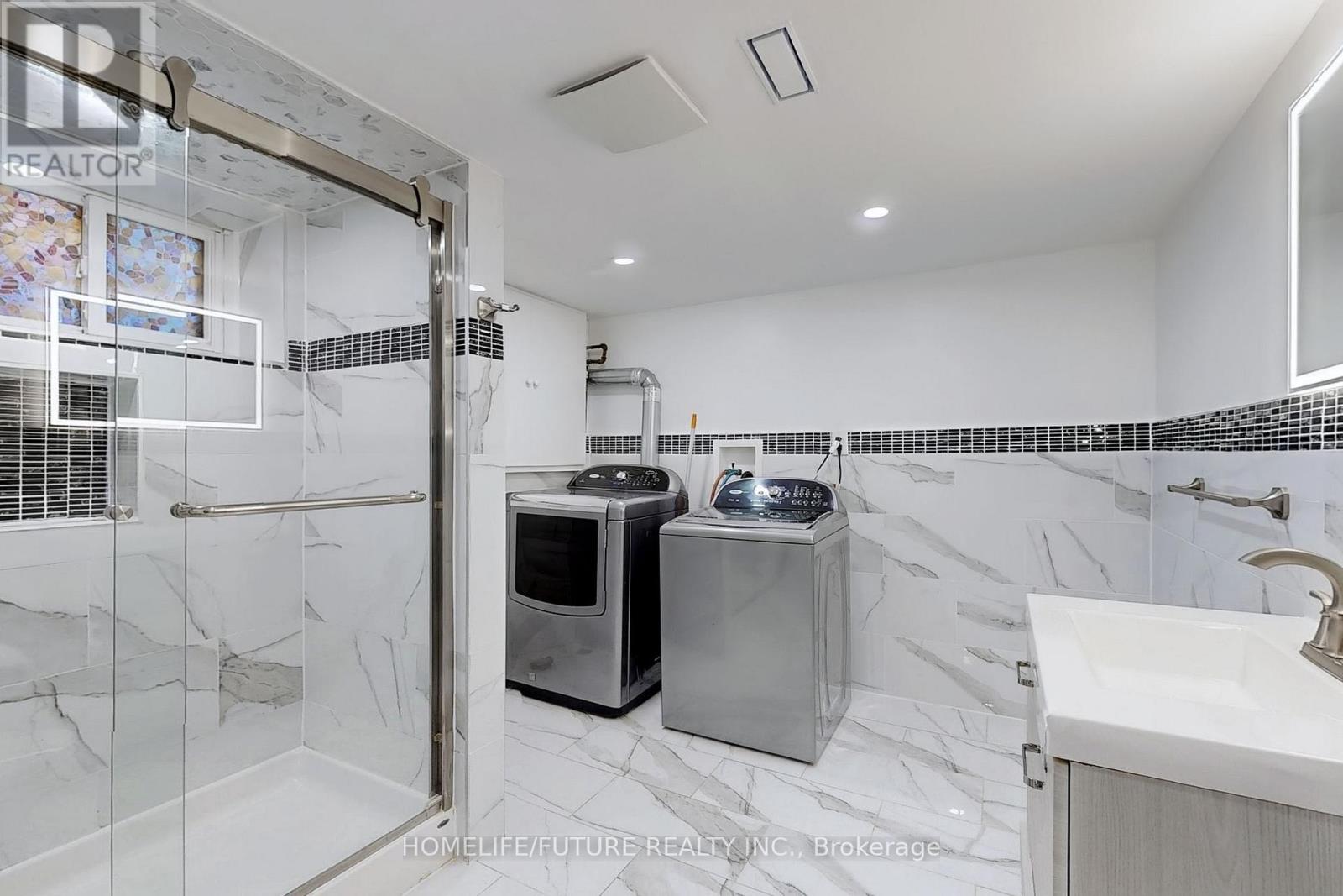 Bsmt - 43 Densgrove Road, Toronto, Ontario  M1G 2A2 - Photo 9 - E13664782