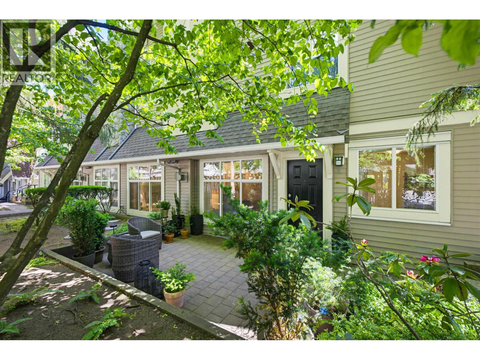 2 1071 Lynn Valley Road, North Vancouver, British Columbia  V7J 1Z6 - Photo 3 - R3154989