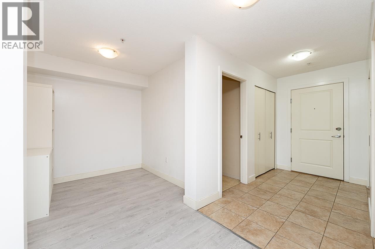207 19673 Meadow Gardens Way, Pitt Meadows, British Columbia  V3Y 0A1 - Photo 19 - R3154996