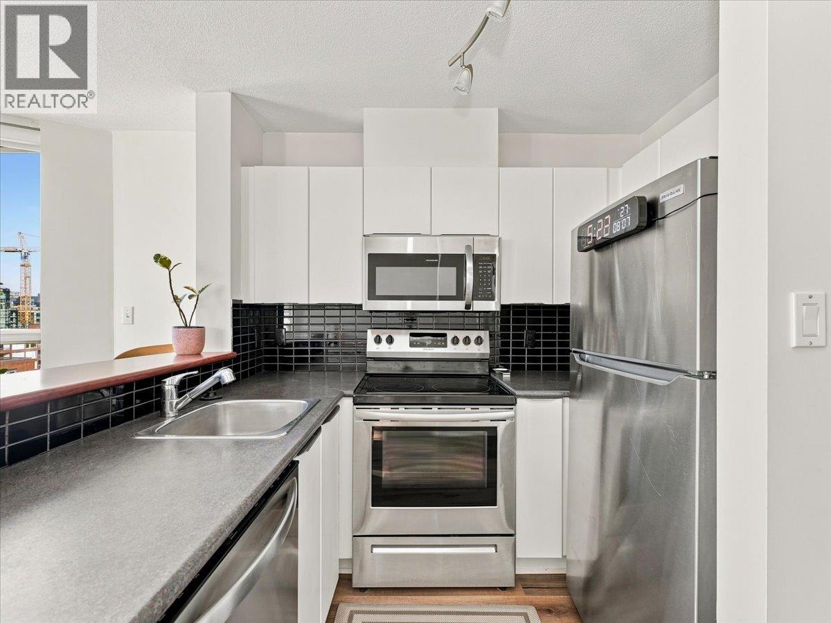1507 1003 Pacific Street, Vancouver, British Columbia  V6E 4P2 - Photo 3 - R3155002