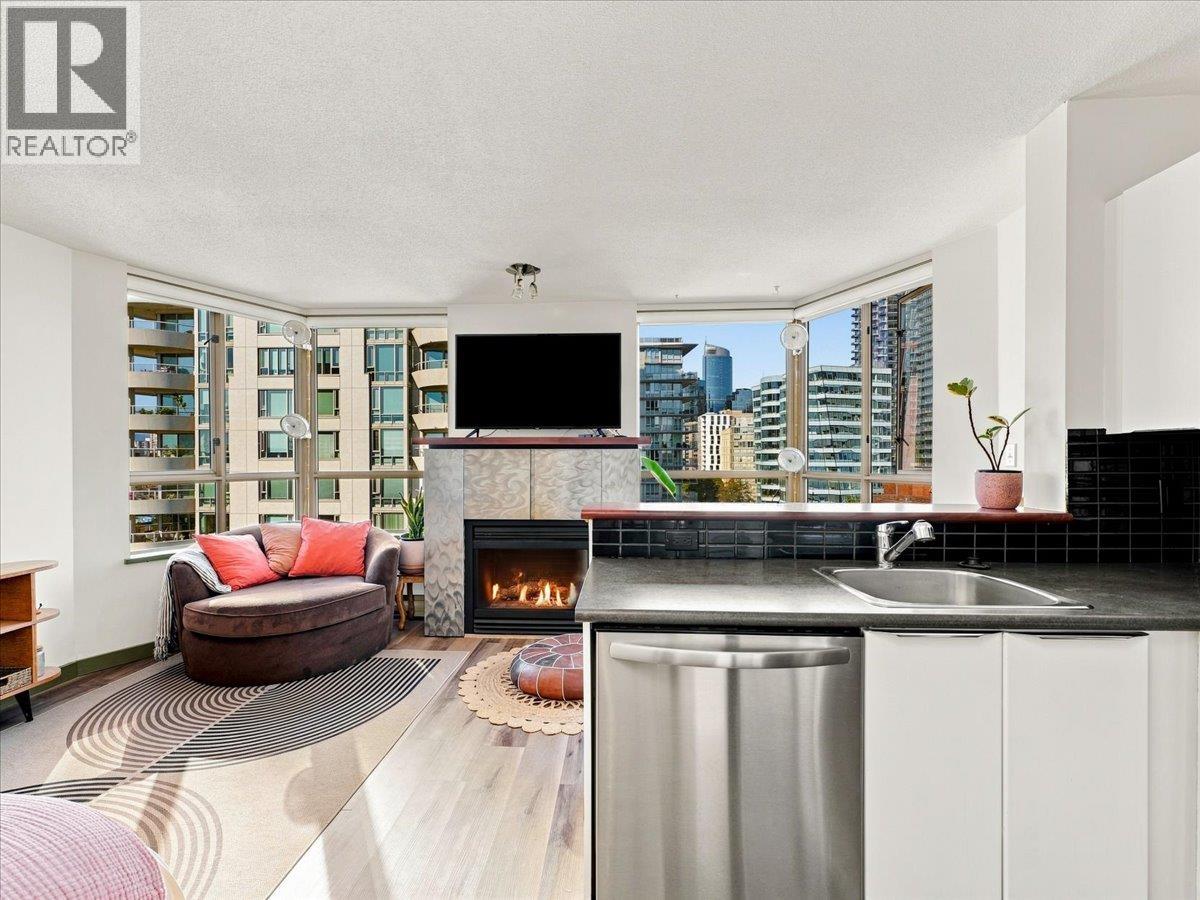 1507 1003 Pacific Street, Vancouver, British Columbia  V6E 4P2 - Photo 4 - R3155002