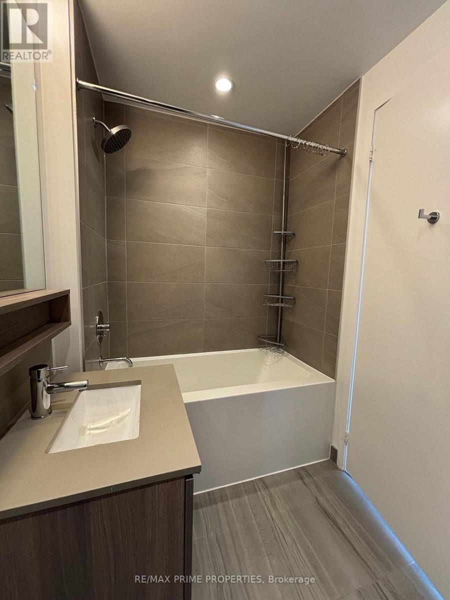 2307 - 950 Portage Parkway, Vaughan, Ontario  L4K 0J7 - Photo 12 - N13664796