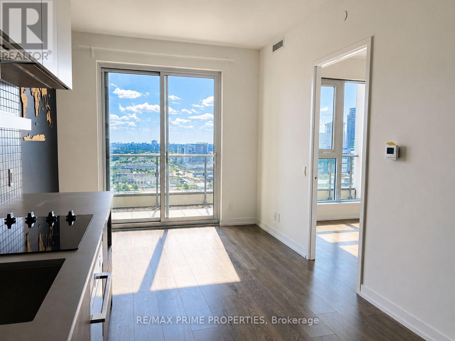 2307 - 950 Portage Parkway, Vaughan, Ontario  L4K 0J7 - Photo 4 - N13664796