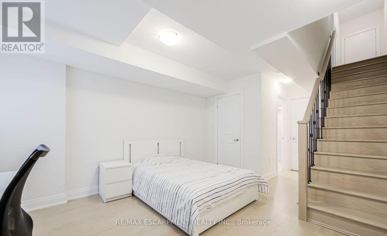 2-1778a Lawrence Avenue W, Toronto, Ontario M6L 0A3 - Photo 8 - W13664802