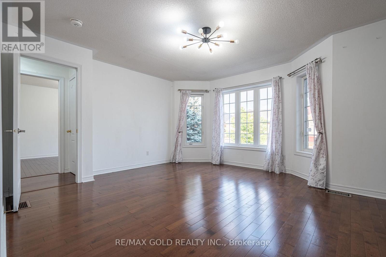 25 Oblate Crescent, Brampton, Ontario L6Y 0K2 - Photo 27 - W13664808