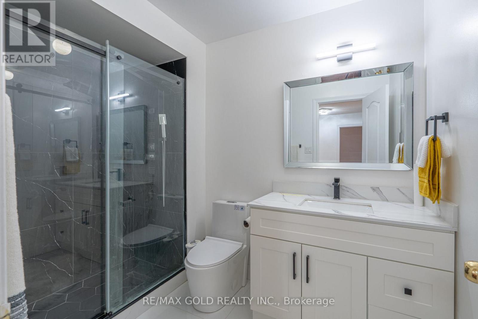 25 Oblate Crescent, Brampton, Ontario L6Y 0K2 - Photo 28 - W13664808