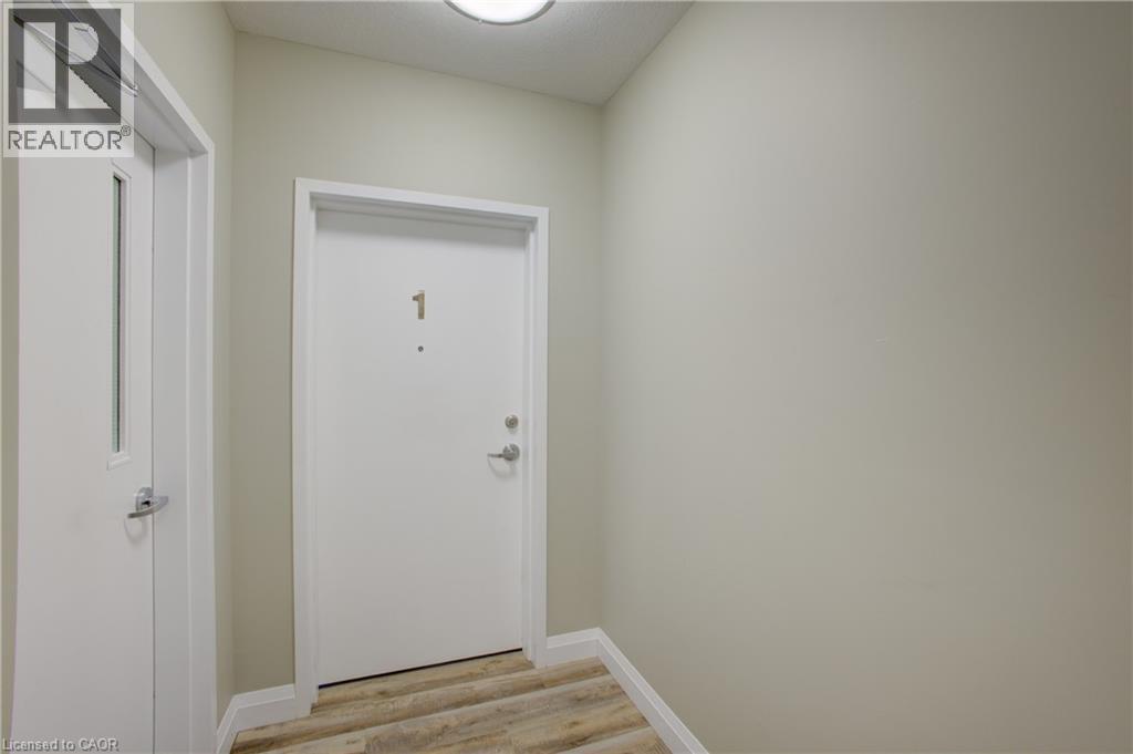 25 Murray Court Unit# 1, Milverton, Ontario  N0K 1M0 - Photo 19 - 40822743