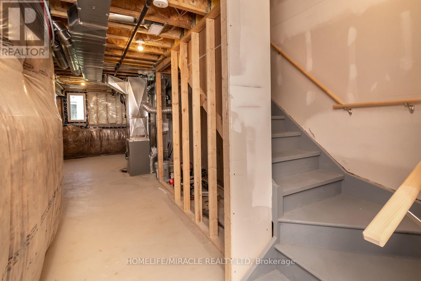 34 Valleybrook Road, Barrie, Ontario  L9J 0L4 - Photo 37 - S13664538