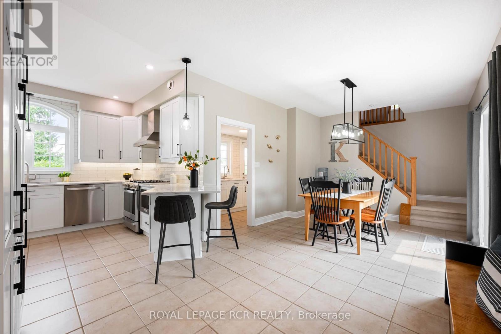 44 Woodland Drive, East Garafraxa, Ontario  L9W 6B7 - Photo 11 - X13664332