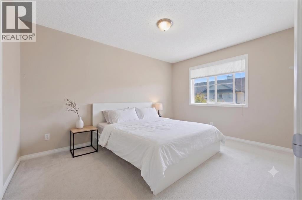 124 Everridge Gardens SW, Calgary, Alberta  T2Y 0G9 - Photo 12 - A2329599