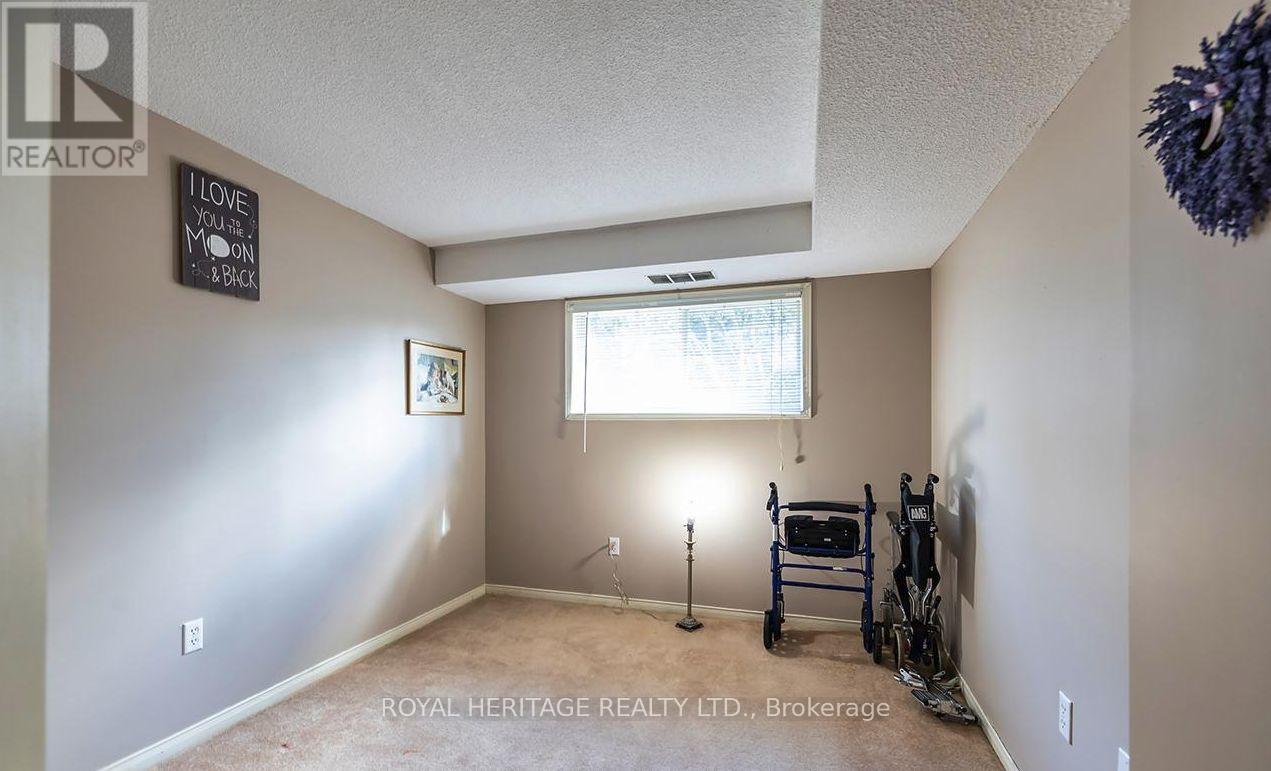 31 Thames Drive N, Whitby, Ontario L1R 2M2 - Photo 28 - E13157956