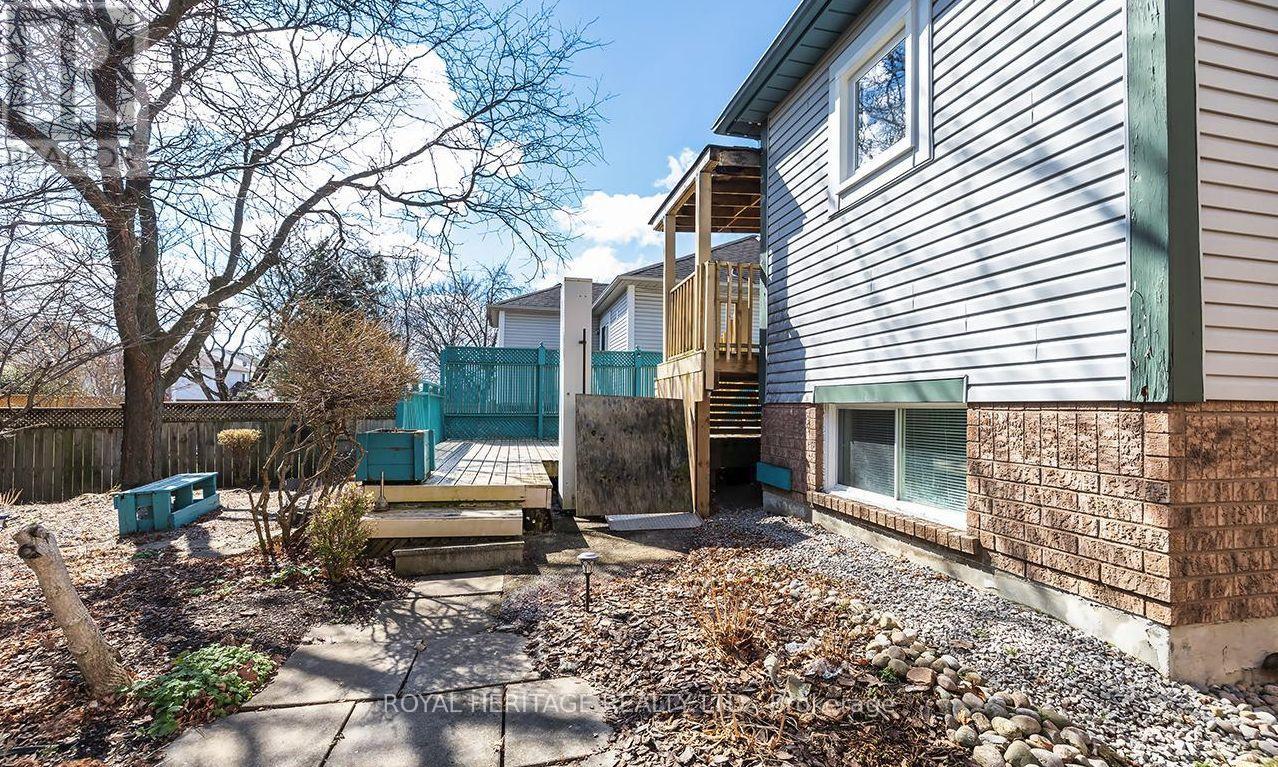 31 Thames Drive N, Whitby, Ontario L1R 2M2 - Photo 38 - E13157956