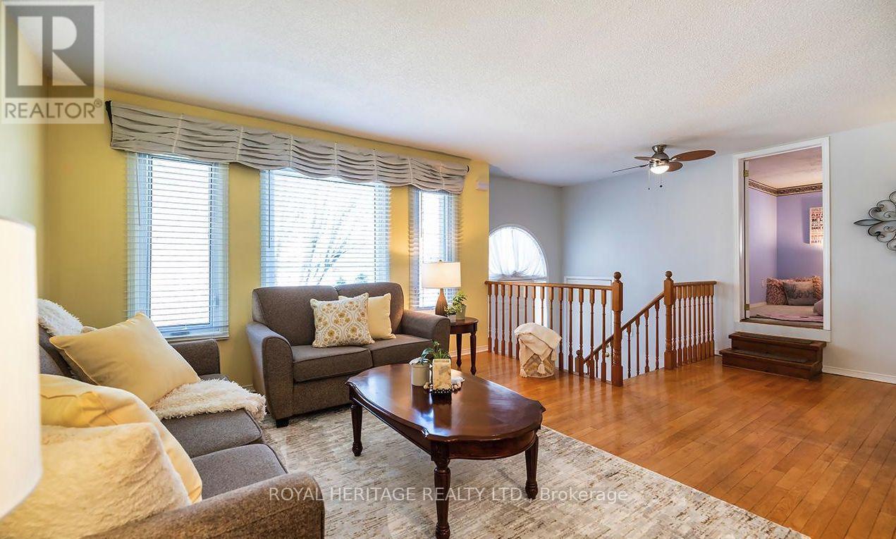 31 Thames Drive N, Whitby, Ontario L1R 2M2 - Photo 6 - E13157956