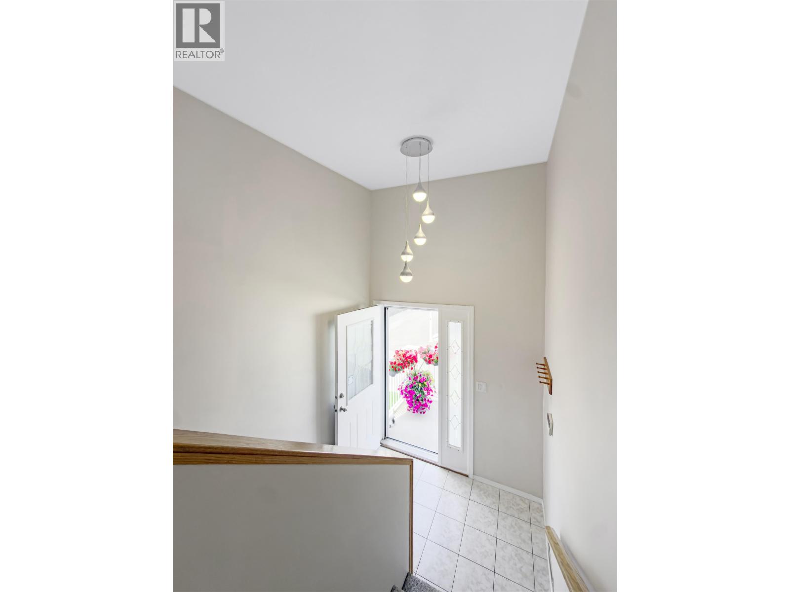 11 25 Westridge Drive, Williams Lake, British Columbia  V2G 5K2 - Photo 3 - R3154910