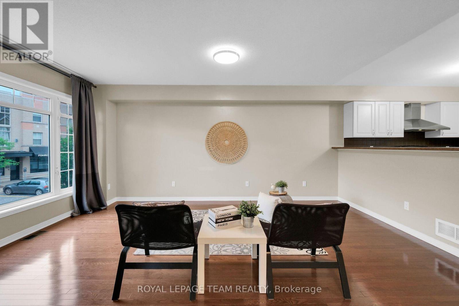 137 Corinth Private, Ottawa, Ontario  K2E 0A8 - Photo 10 - X13664882