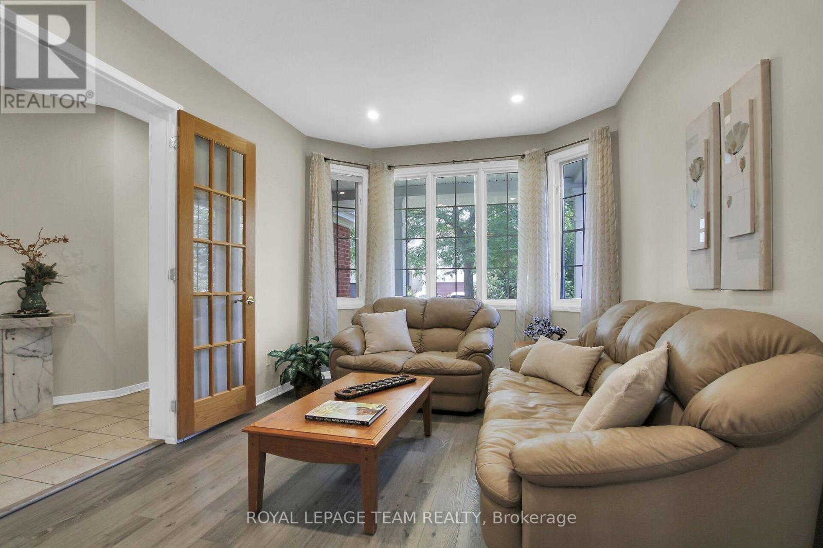 12 Mattawa Crescent, Ottawa, Ontario  K2M 2J4 - Photo 10 - X13664884