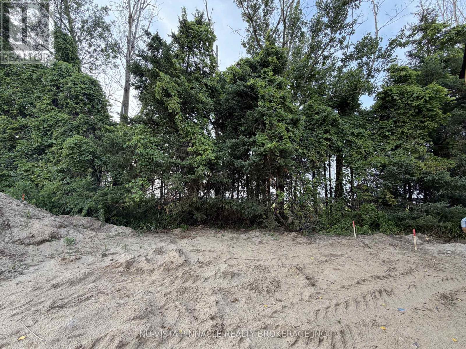 6768 Heathwoods Avenue, London South, Ontario  N6P 0M2 - Photo 15 - X13489088