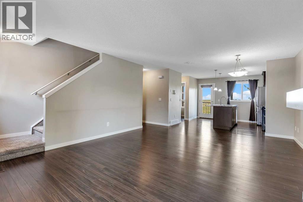 401 Copperpond Landing Se, Calgary, Alberta T2G 1Z6 - Photo 19 - A2318569