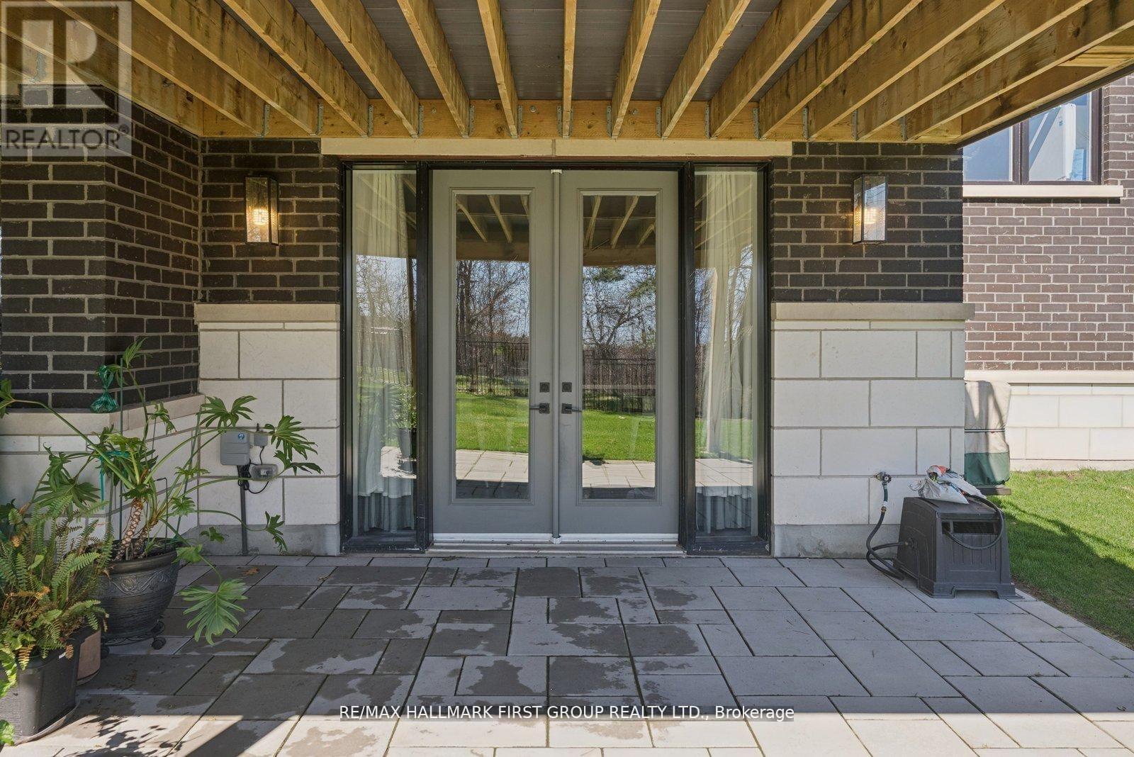 506 Rougemount Drive, Pickering, Ontario L1W 2B9 - Photo 43 - E13658730