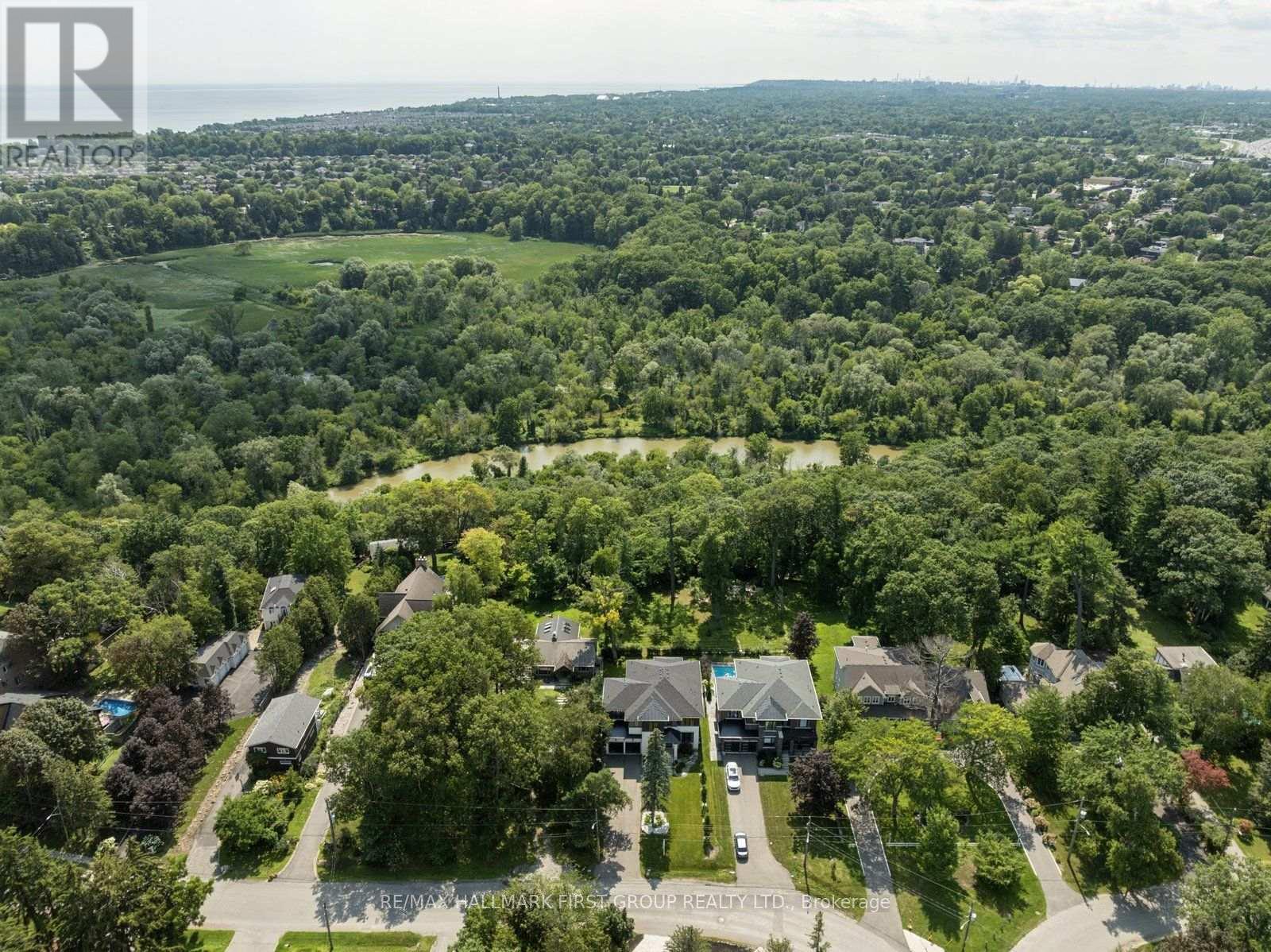 506 Rougemount Drive, Pickering, Ontario L1W 2B9 - Photo 46 - E13658730