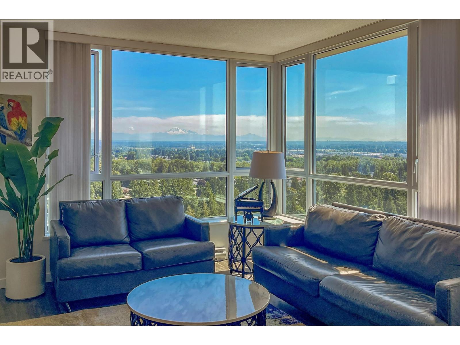 2203 3096 Windsor Gate, Coquitlam, British Columbia  V3B 0P4 - Photo 37 - R3152102