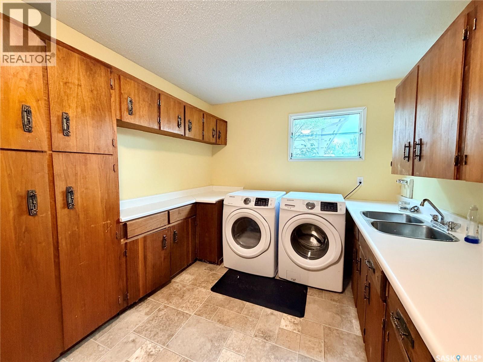 2173 Douglas Avenue, North Battleford, Saskatchewan  S9A 3N9 - Photo 16 - SK045227