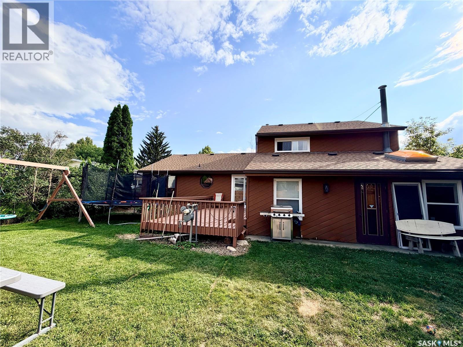 2173 Douglas Avenue, North Battleford, Saskatchewan  S9A 3N9 - Photo 35 - SK045227
