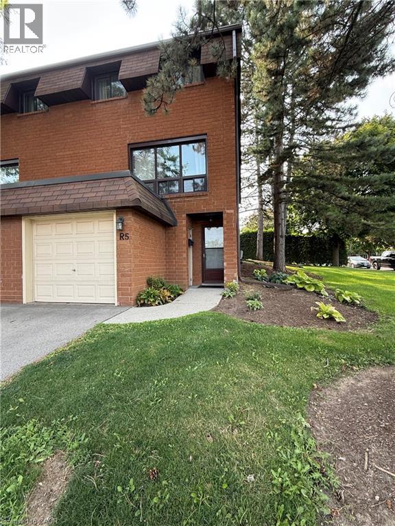 444 Stone Church Road W Unit# R5, Hamilton, Ontario  L9B 1R1 - Photo 3 - 40854864