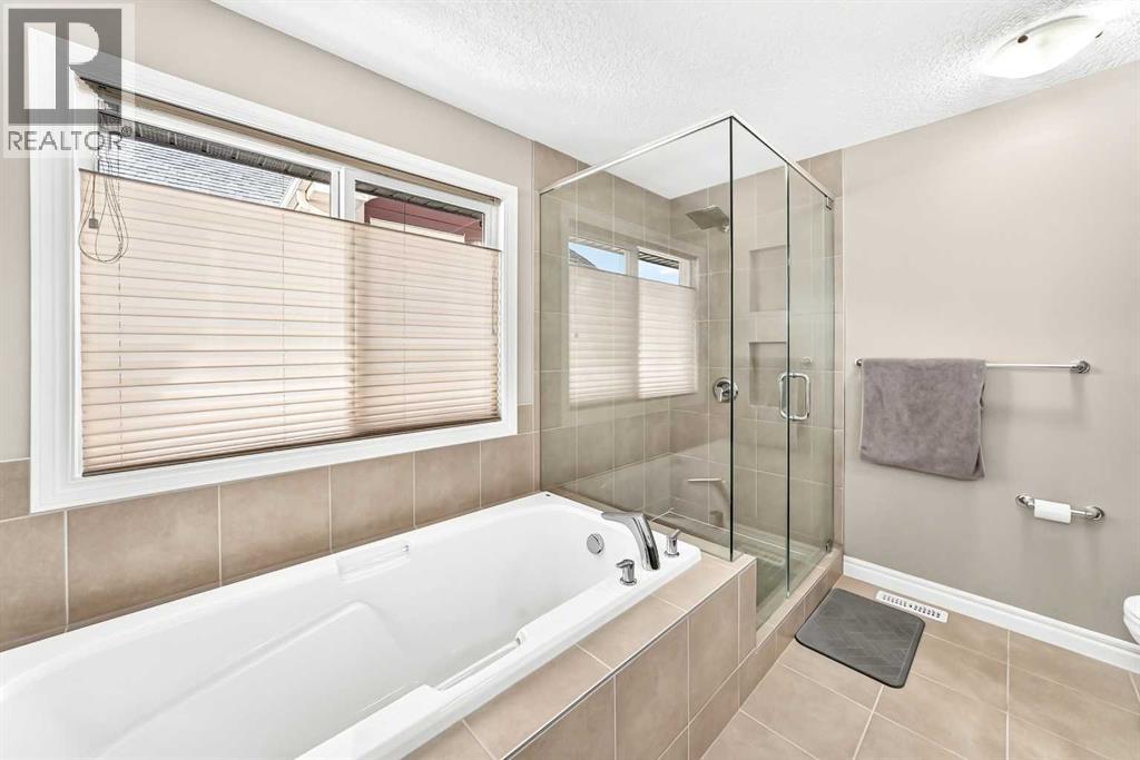 141 Riviera Crescent, Cochrane, Alberta  T4C 0V4 - Photo 36 - A2321213