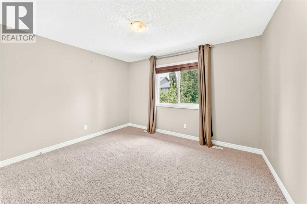 141 Riviera Crescent, Cochrane, Alberta  T4C 0V4 - Photo 40 - A2321213