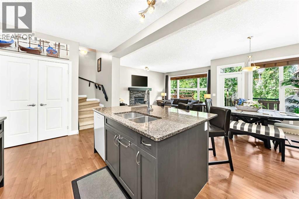 141 Riviera Crescent, Cochrane, Alberta  T4C 0V4 - Photo 14 - A2321213