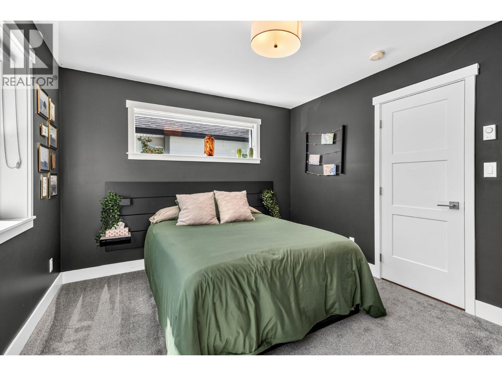 17 950 Woodsworth Road, Gibsons, British Columbia  V0N 1V7 - Photo 13 - R3155025