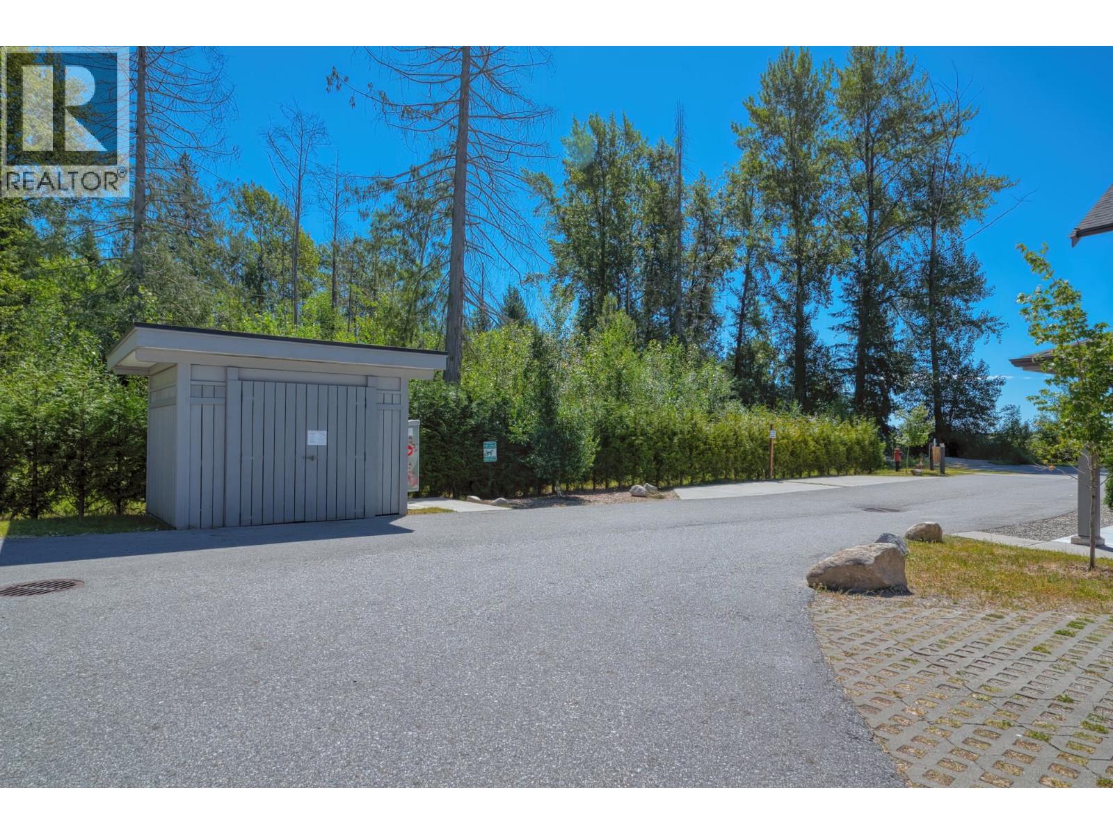 17 950 Woodsworth Road, Gibsons, British Columbia  V0N 1V7 - Photo 33 - R3155025