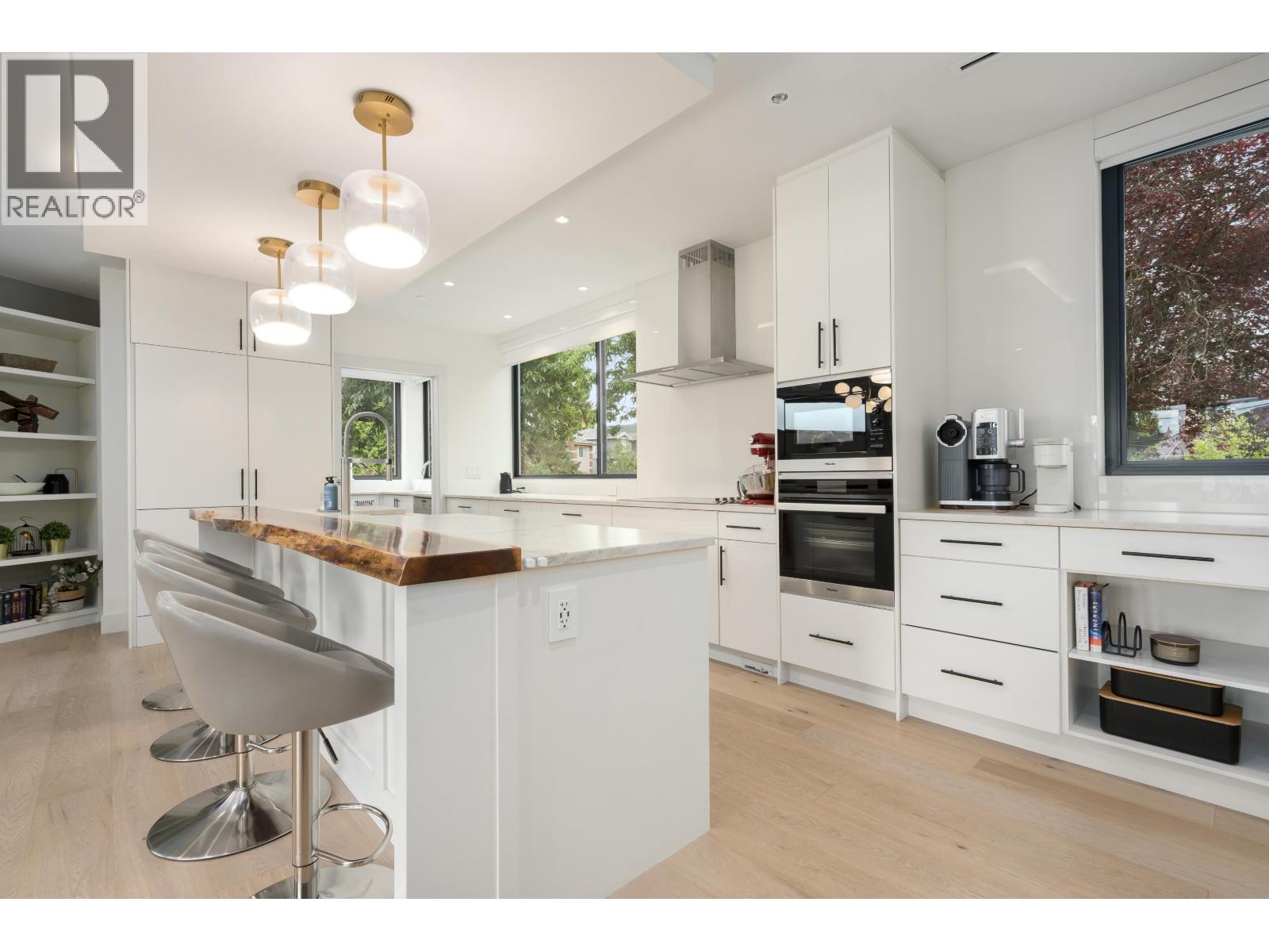 7380 Ashburn Street, Vancouver, British Columbia  V5S 2K9 - Photo 5 - R3155023