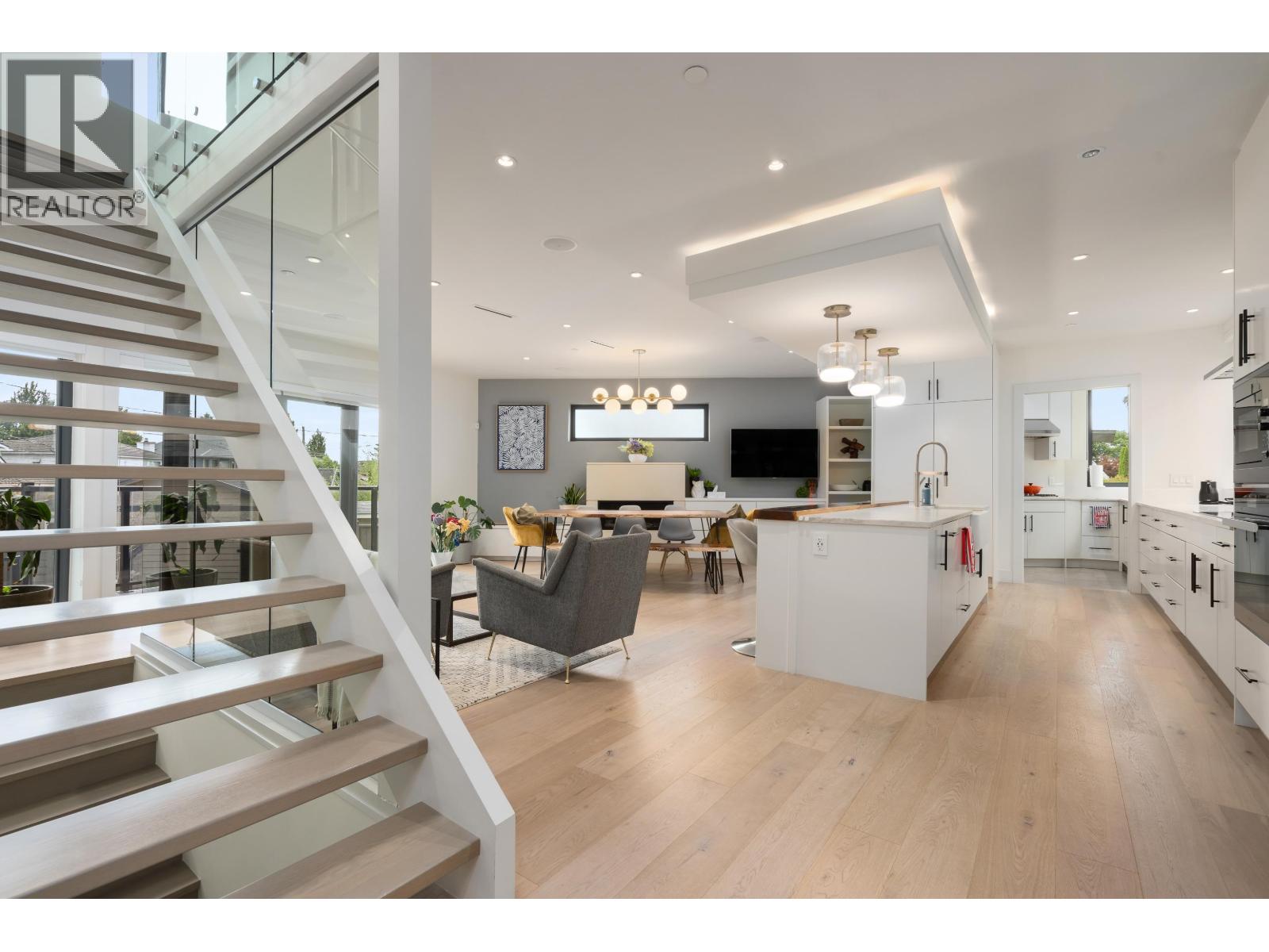 7380 Ashburn Street, Vancouver, British Columbia  V5S 2K9 - Photo 8 - R3155023