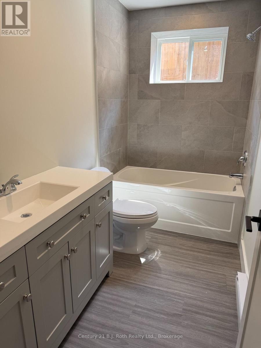1 (Main) - 165 Barrie Road, Orillia, Ontario  L3V 2P6 - Photo 7 - S13664900