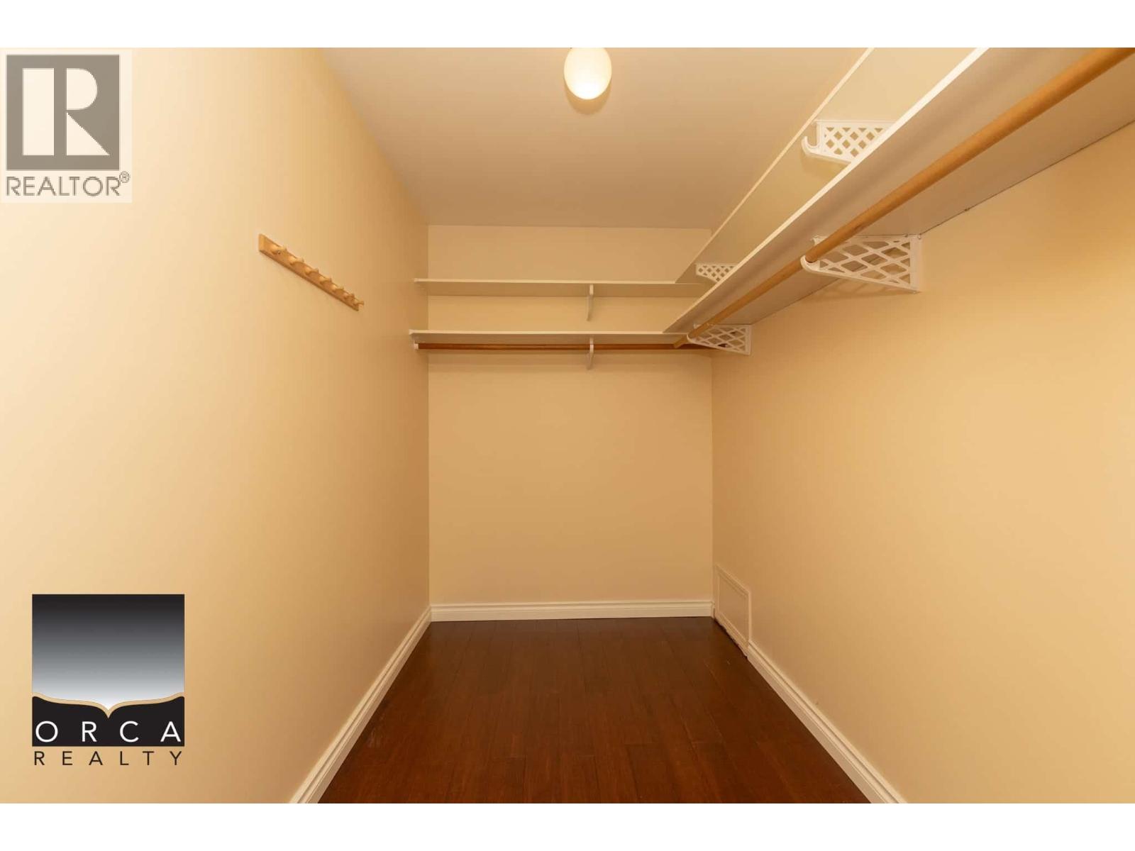 3015 Griffin Place, North Vancouver, British Columbia  V7R 4W9 - Photo 9 - R3155012